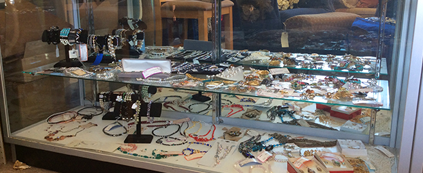 Jewelry Store Glassware Retailers Warwick, RI