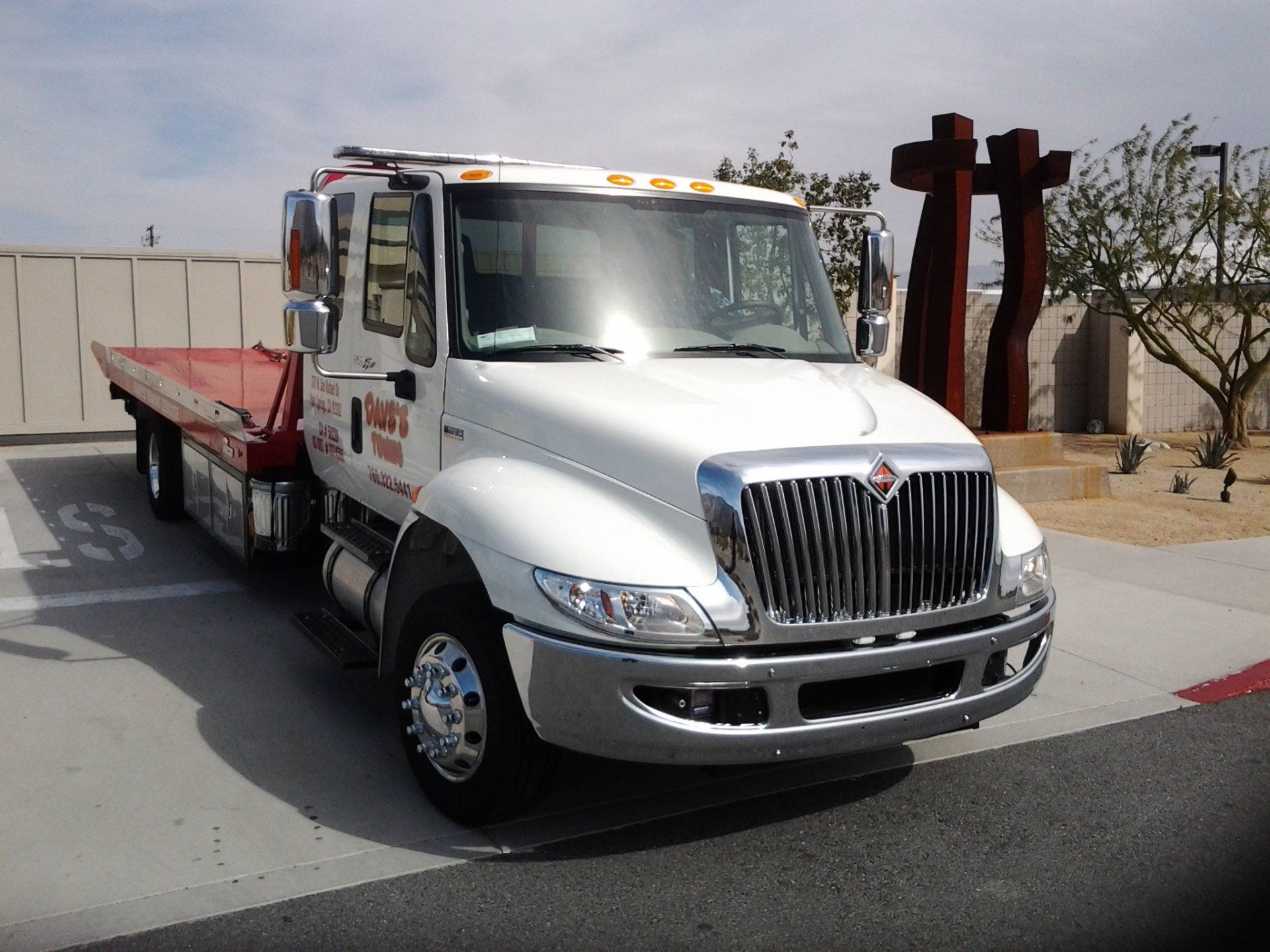 Dave's Towing Service Photo Gallery Palm Springs, CA