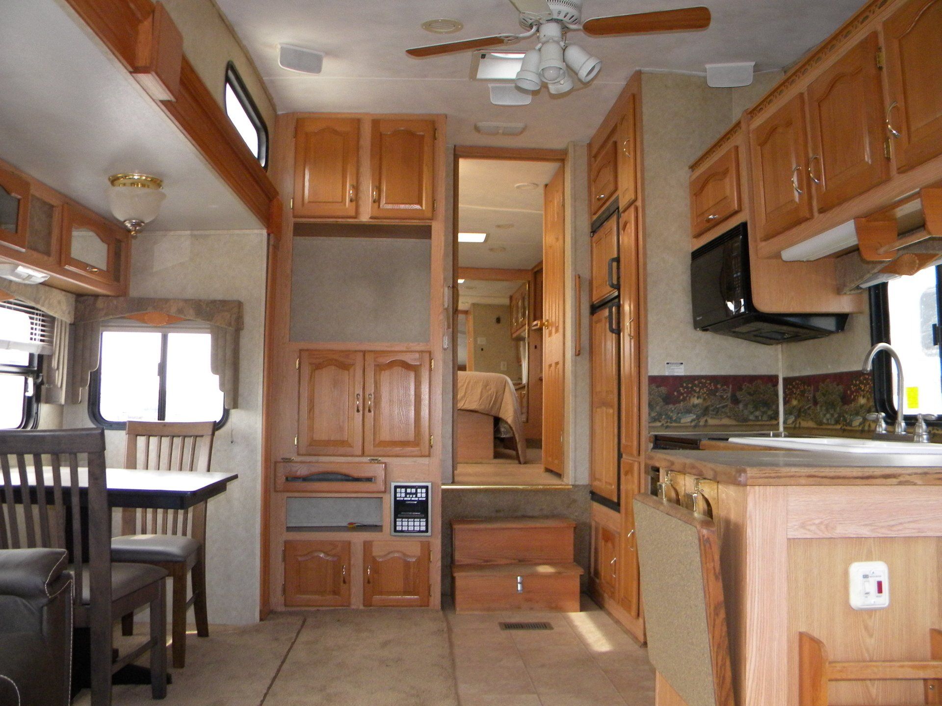 Comrie RV RV Used RV Clearance Fifth Wheel Trailers Fifth Wheel