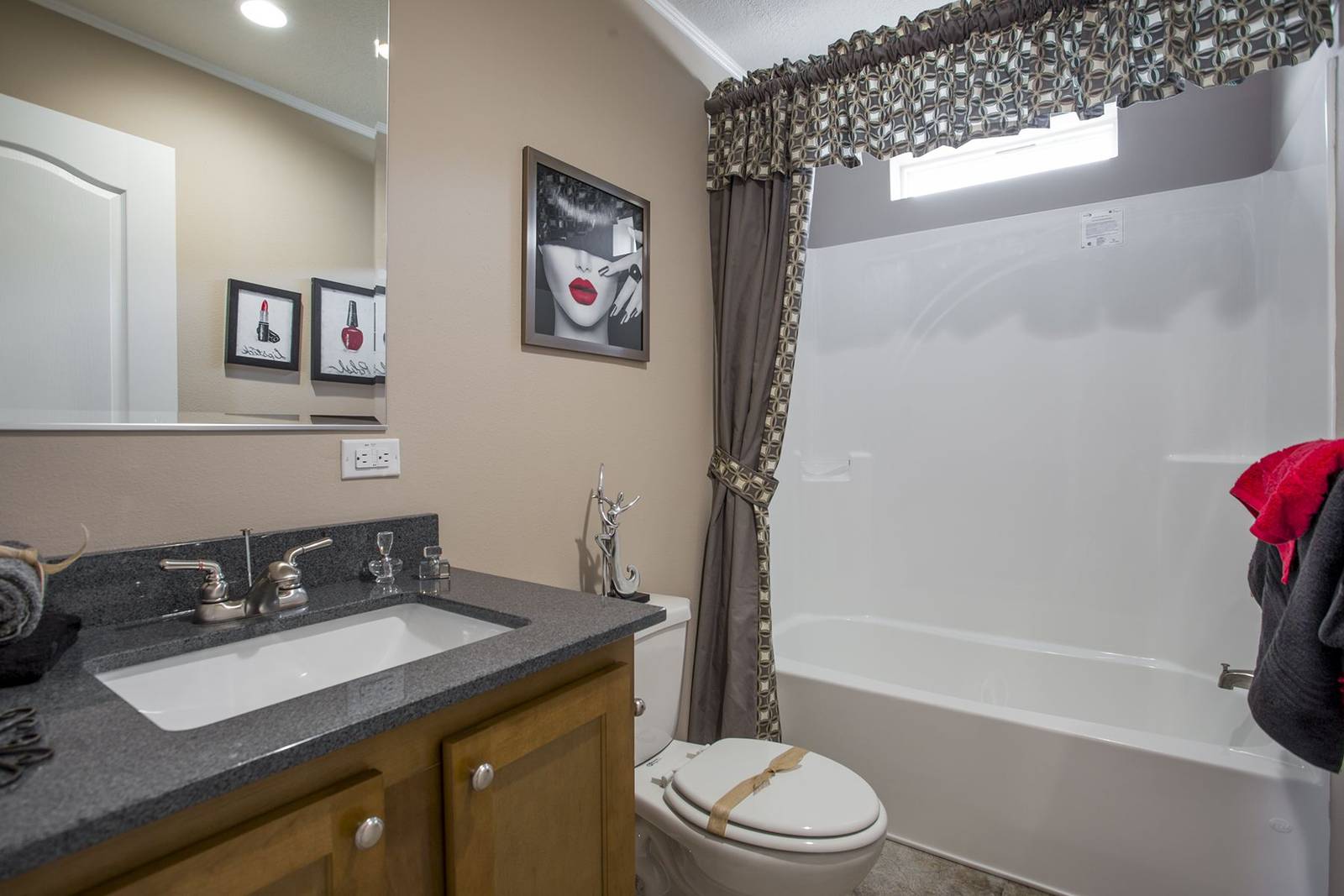 Flummerfelt Homes & Storage Gallery Nevada, IA