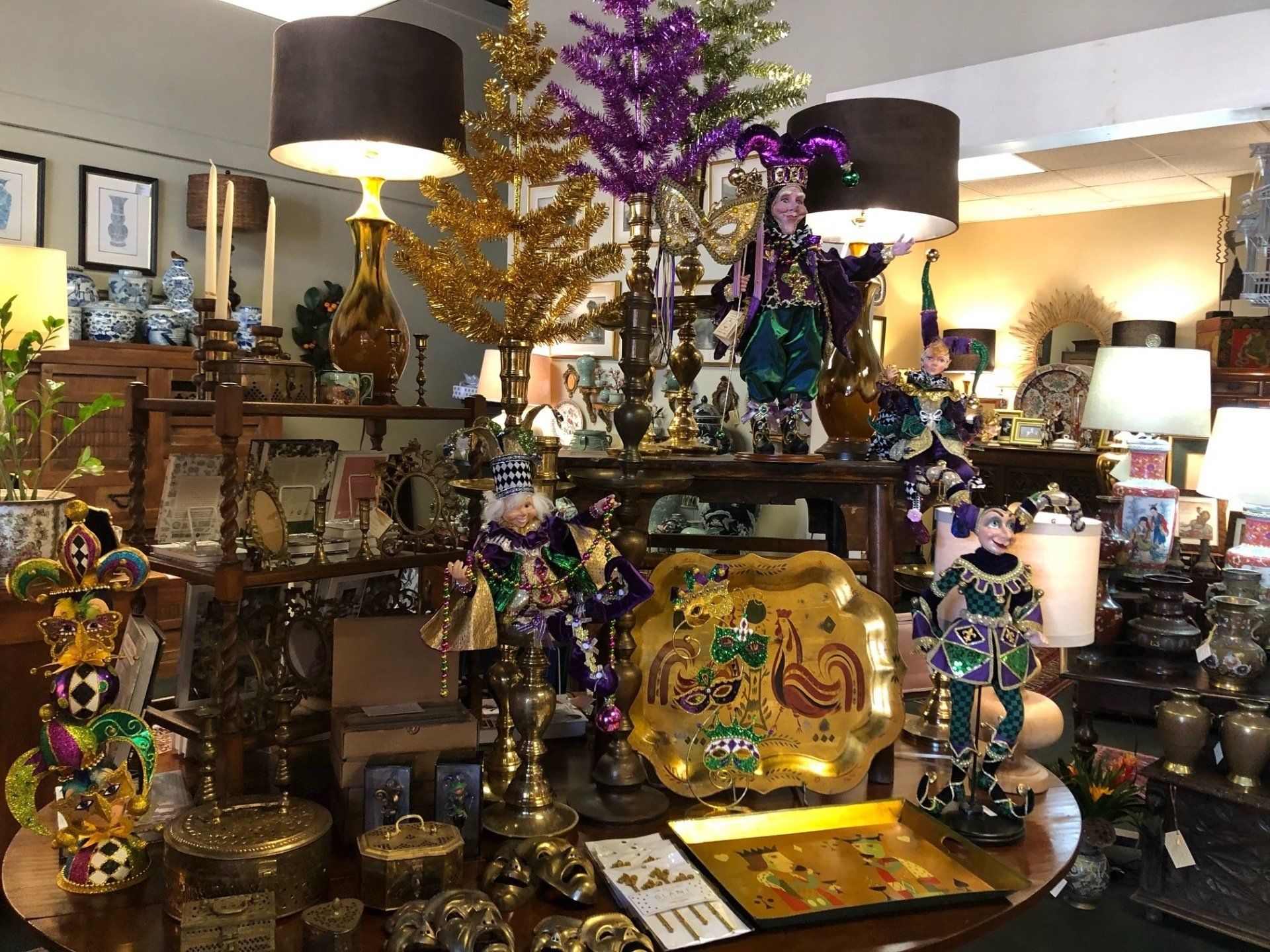 Gift Shop | King and Queen Gifts | Hattiesburg, MS