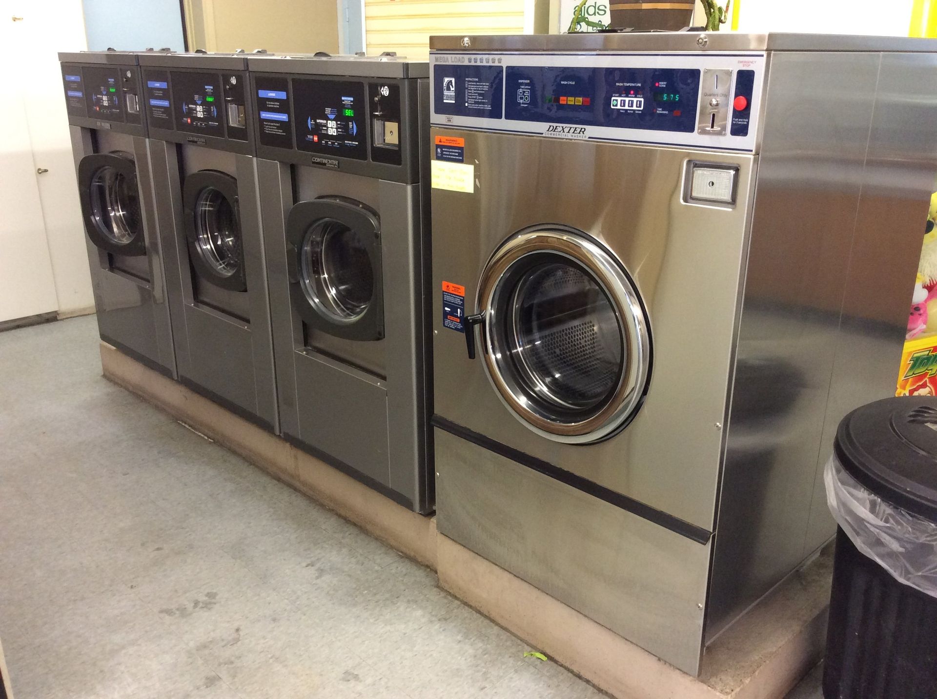 Queens Dry Cleaners & Laundromats West Gallery Eau Claire WI