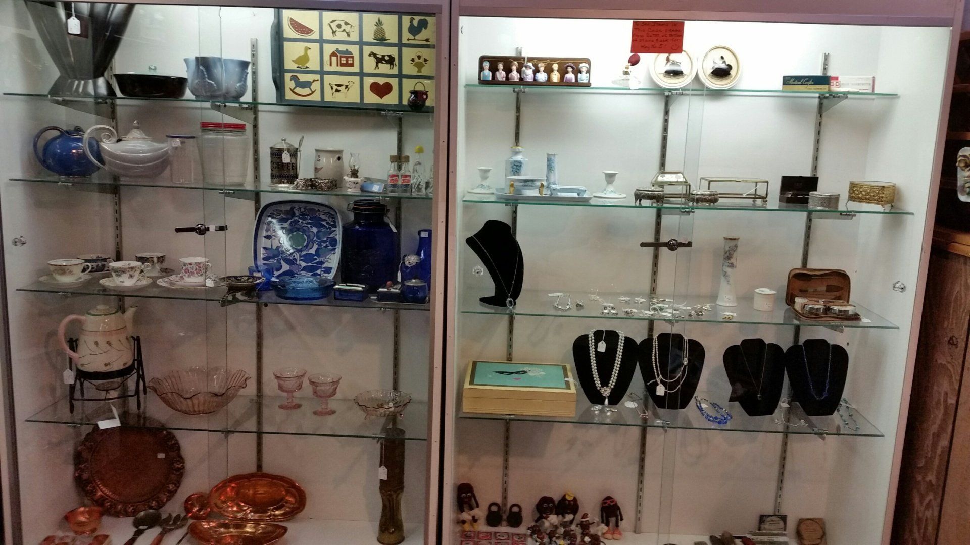 Antiques On Main Photo Gallery Anoka, MN