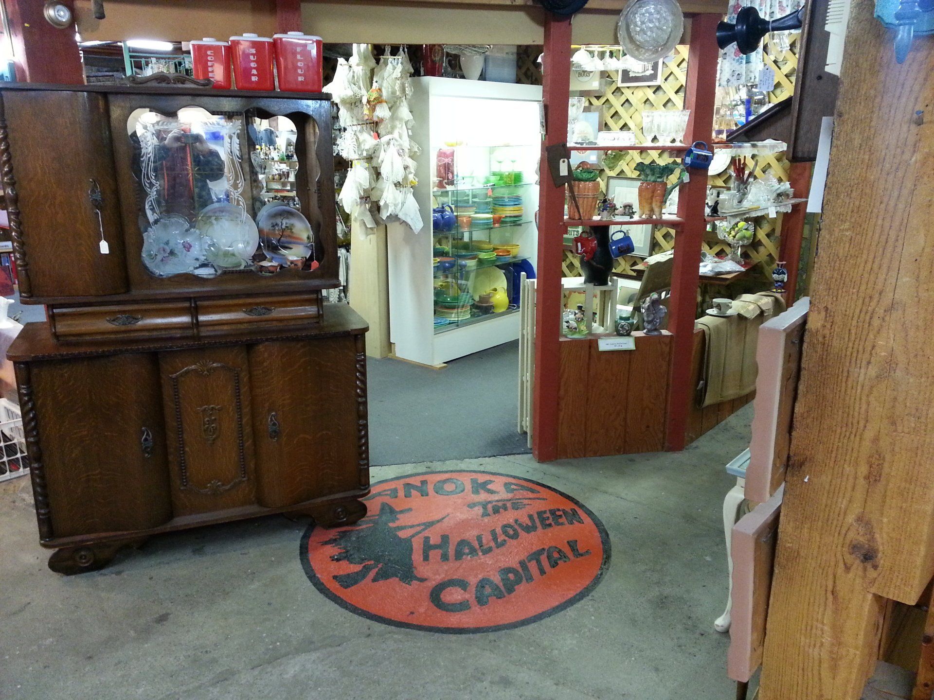 Antiques On Main Photo Gallery Anoka, MN