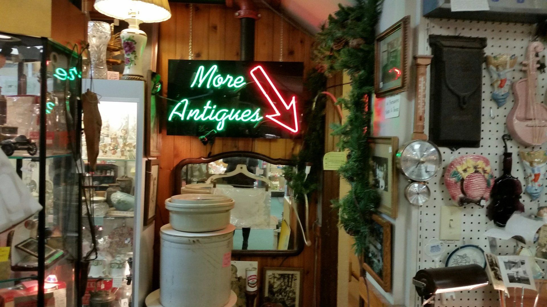 Antiques On Main Antique Items Anoka, MN