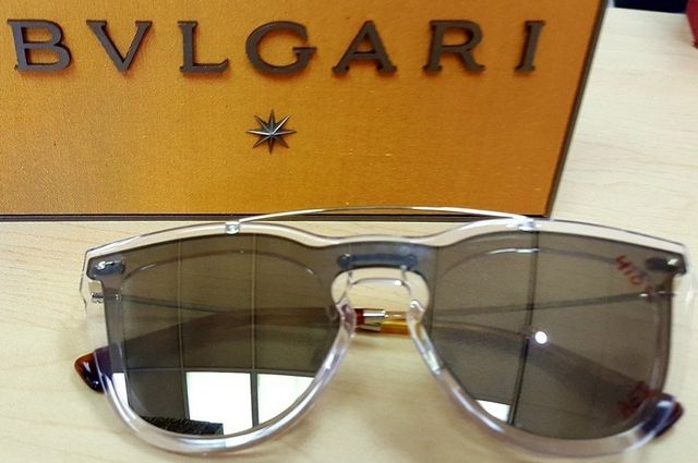 i need glasses today